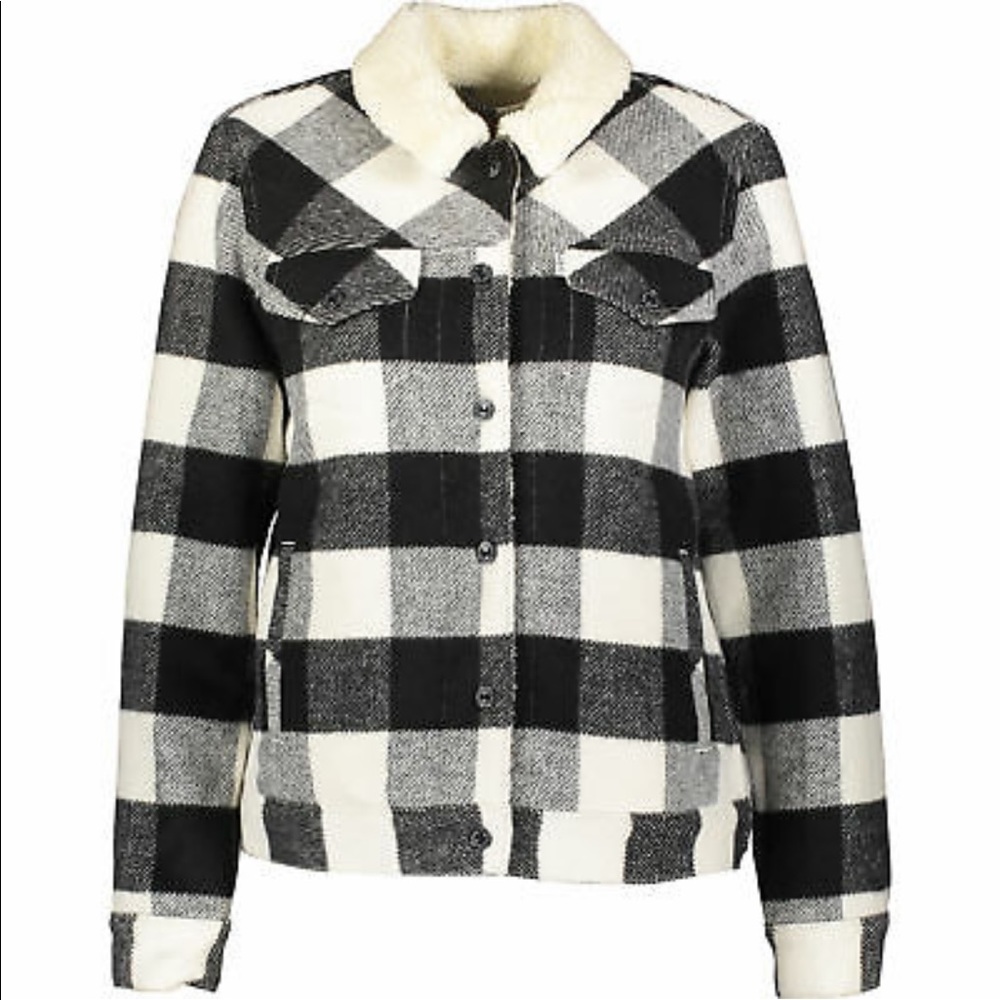 Levi’s Wool Boyfriend Sherpa Trucker Jacket